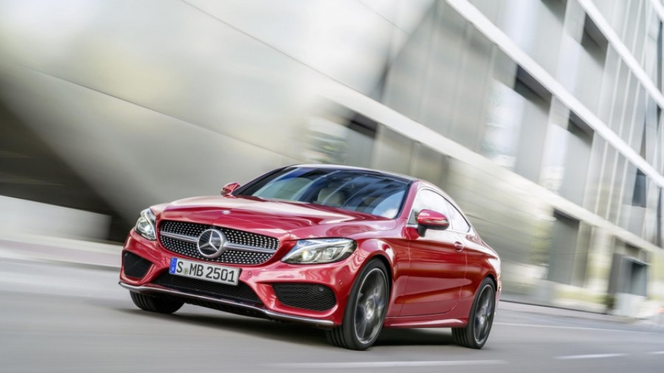 Mercedes-Bentz пак хвърля ръкавица на BMW | StandartNews.com