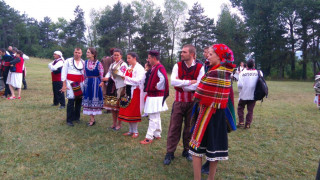 Фестивалът на носията в Жеравна