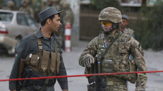 12 загинали след самоубийствен атентат в Кабул