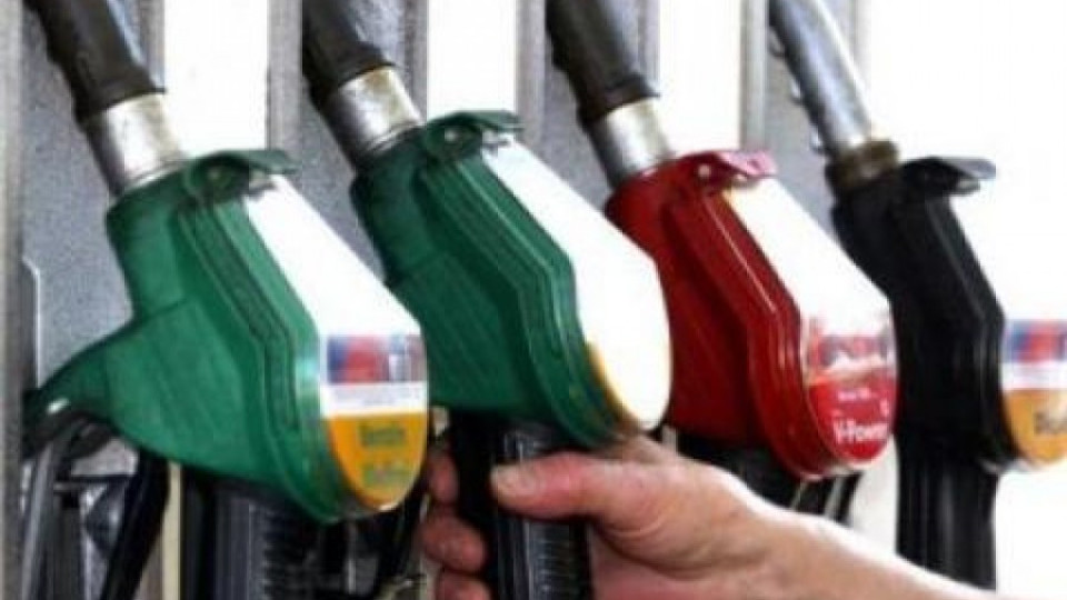 Големите вериги бензиностанции също имат неточни колонки | StandartNews.com