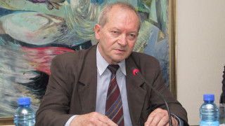 Бежанците щяха да ни  залеят, ако бяхме в Шенген