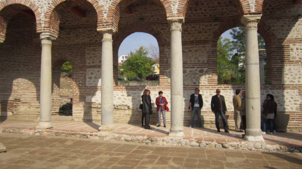 Отварят базиликата в Сандански през септември | StandartNews.com