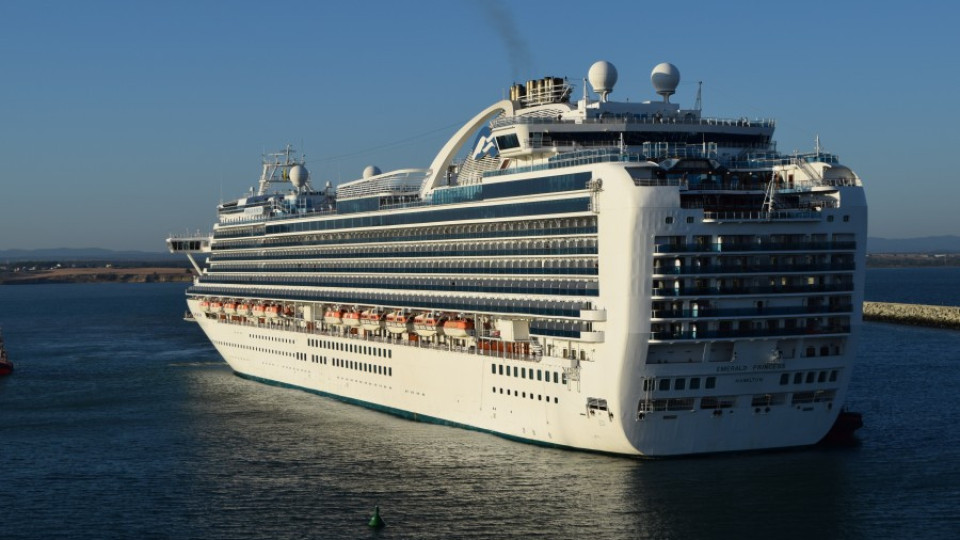 Бургас посрещна пасажера Emerald Princess  | StandartNews.com