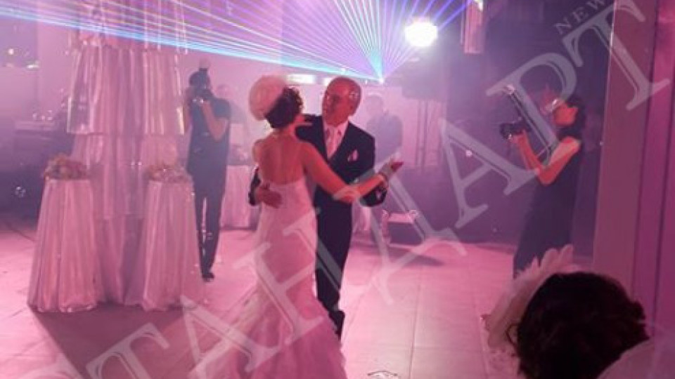 Дрон засне сватбата на дъщерята на Местан | StandartNews.com