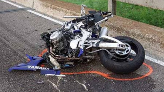 Двама мотористи загинаха край Сливен