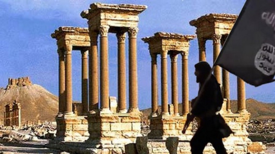 “Ислямска държава” разруши още един паметник в Палмира | StandartNews.com