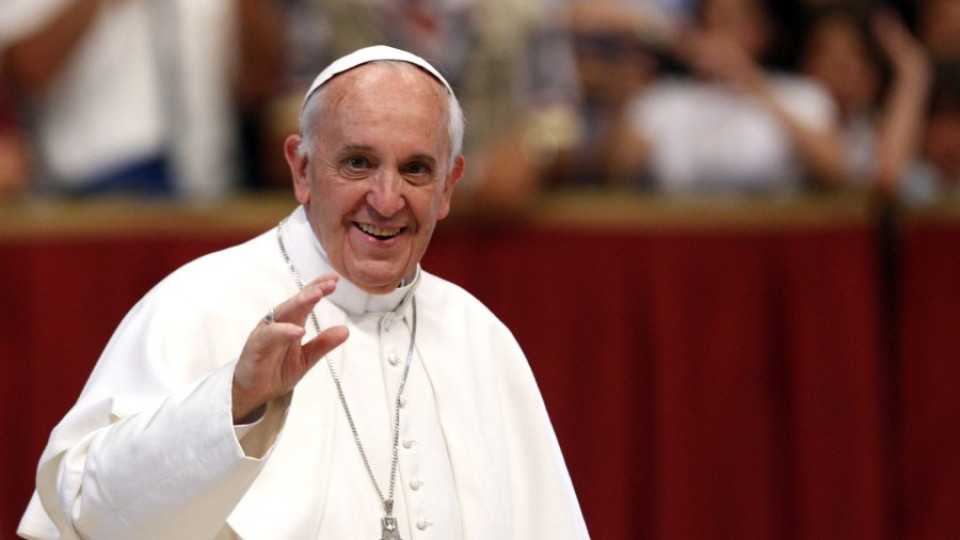 Папата разреши прошка за абортите | StandartNews.com