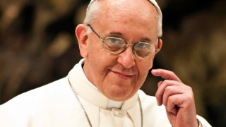 Папа Франциск се разходи до оптика в Рим без кортеж