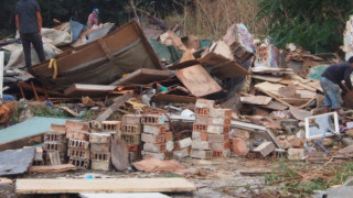 Гонят от приюта ромите от "Максуда"