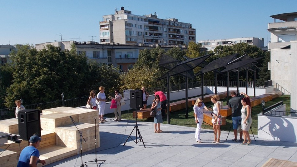 Сцена на покрива - най-новата придобивка на Каварна | StandartNews.com