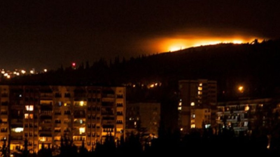 Пожари вдигнаха на крак Пловдив и Стара Загора | StandartNews.com