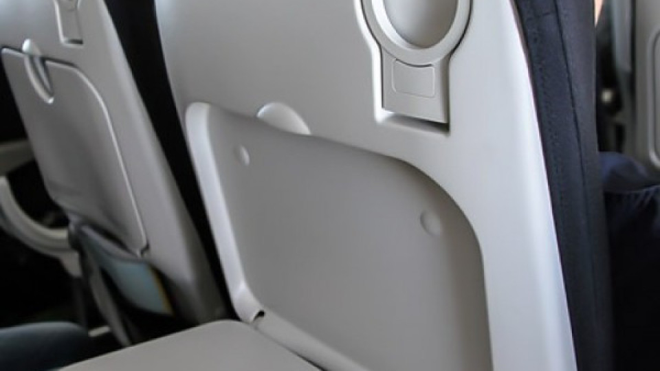 Сгъваемите масички са най-мръсните в самолета | StandartNews.com