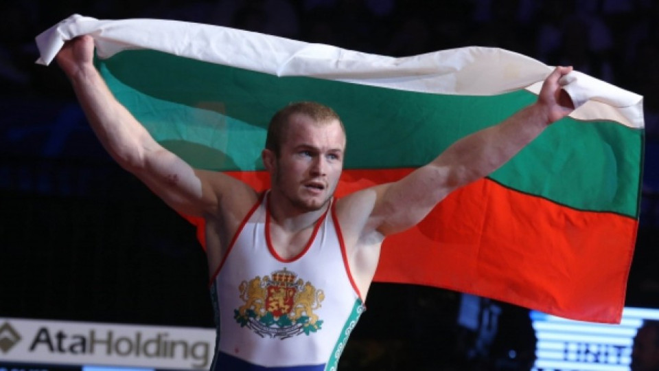 Бронз за България при мъжете на Световното по борба | StandartNews.com