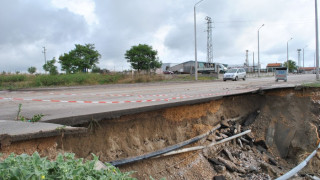 Булевард пропадна при пороя в Хасково