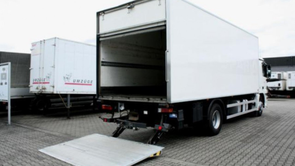 42 мигранти бяха открити в хладилен камион в Австрия | StandartNews.com