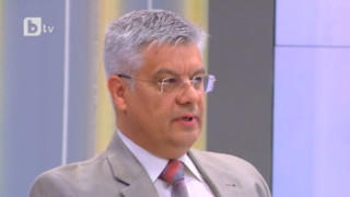 Колчаков: Физически е невъзможно да се преглеждат записите в болницата