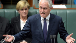 29-ият премиер на Австралия положи клетва след партийния преврат 