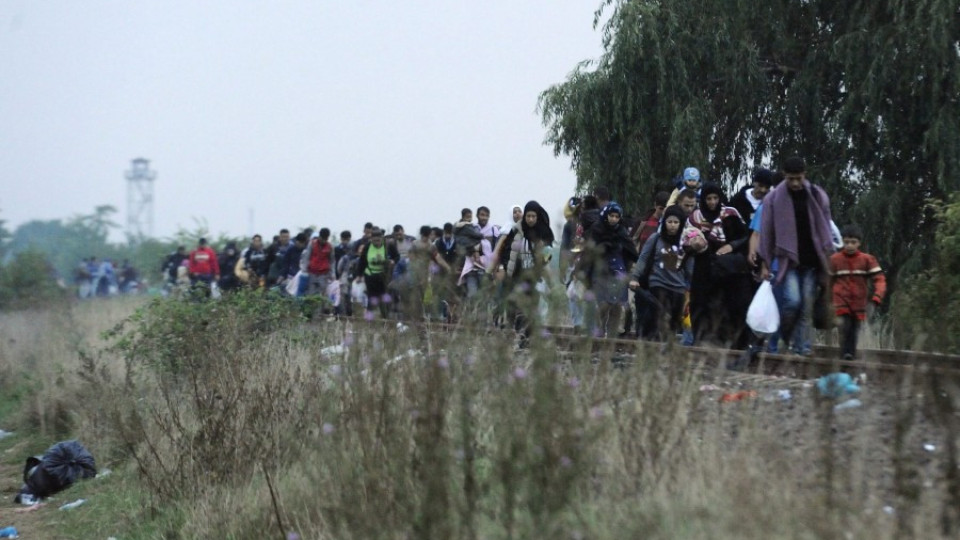 Словакия отказва да приеме бежански квоти | StandartNews.com