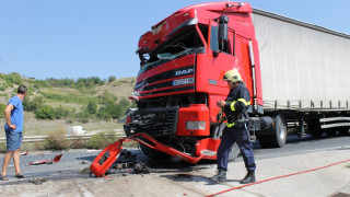 Верижна катастрофа се размина без ранени