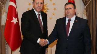 Цацаров и Ердоган обсъдиха бежанската криза