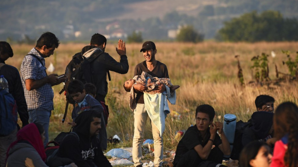 Босна приема 5 000 бежанци | StandartNews.com