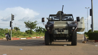 Армията в Буркина Фасо с ултиматум към превратаджиите 