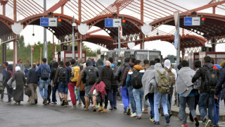 Хърватски министър: Сърбия взема по  €100 от всеки бежанец