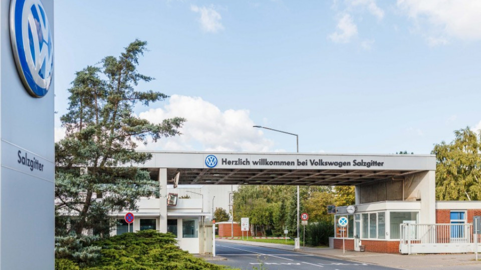 Привикват 5700 шофьори на VW и Audi в България  | StandartNews.com