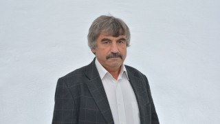Кмет тръгва към десети мандат