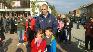 Цветанов в село Коиловци: Изберете успешния кмет на ГЕРБ