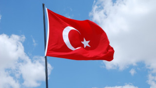 Турция: Руски военен самолет наруши въздушното ни пространство