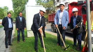 Иван Тотев направи първа копка на ремонта на основен булевард в Пловдив