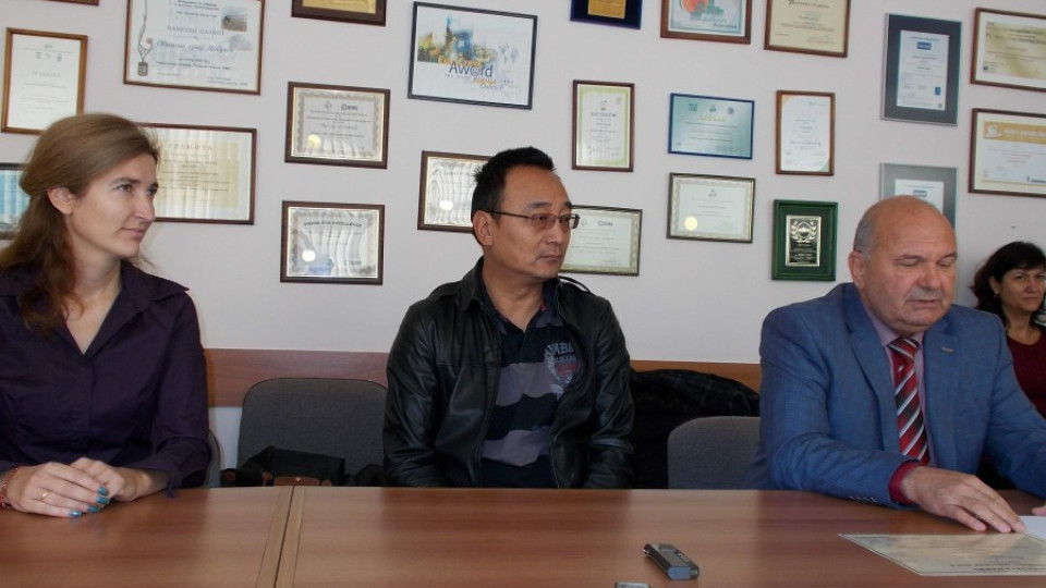 Китайци вдигат завод за фураж в Добрич | StandartNews.com