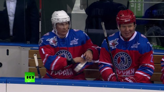 Путин заби 7 шайби навръх рождения си ден (ВИДЕО)