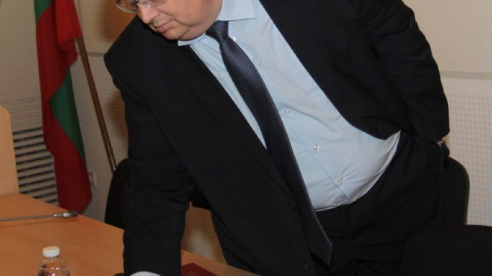 Цацаров и Горанов: Василев да се върне, после да обвинява | StandartNews.com