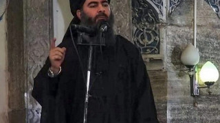 Ирак удари конвоя на лидера на ИД (ОБЗОР)