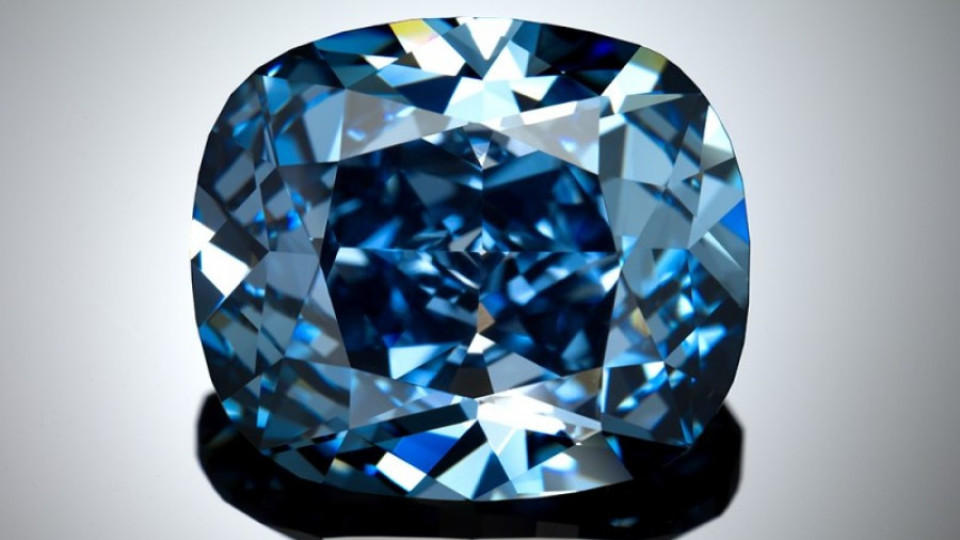 Пускат на търг син диамант за $55 млн. | StandartNews.com