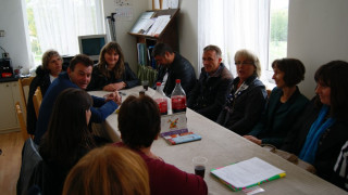 Кандидат за кмет от ГЕРБ се срещна с учители в Сливница