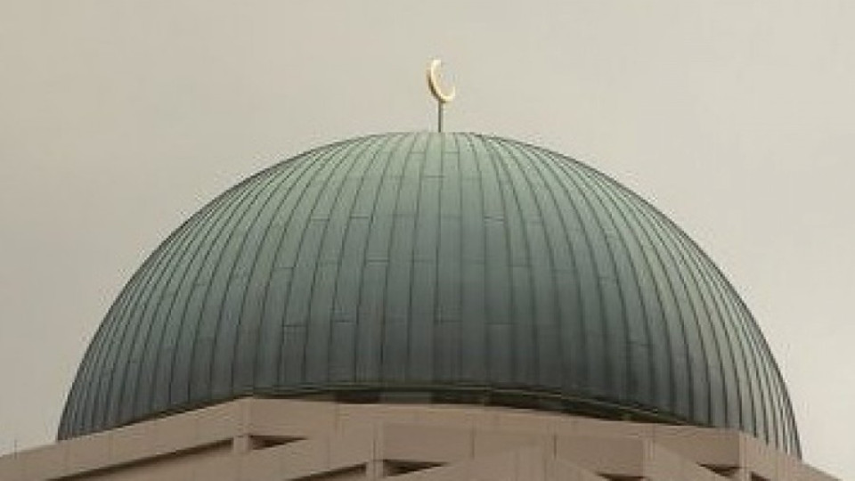 5-ма убити на шиитска траурна церемония | StandartNews.com