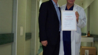 Доц. д-р Божидар Финков получи званието „Лекар на България"
