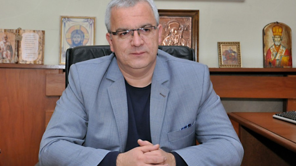 Проф. Кръстьо Петков: Николай Иванов е силен и доказал се кмет | StandartNews.com