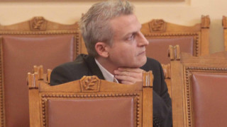 Москов: Не се съмнявайте в психическата изрядност на Сидеров