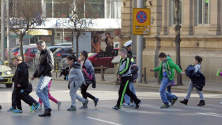 Ротарианци освежават "зебри" в София