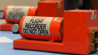 Отриха черните кутии на катастрофиралия руски самолет