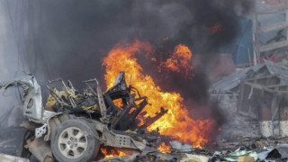Терористична атака отне живота на 12 души в Сомалия
