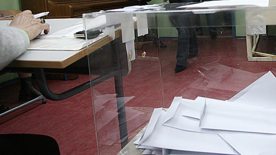 Ниска активност за изборите, София удари 2% | StandartNews.com