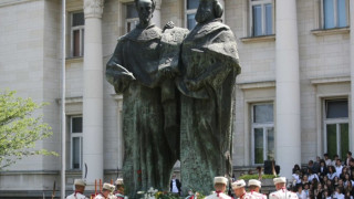 Плевнелиев стана патрон на Националната библиотека