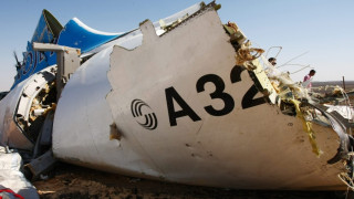 САЩ: А321 се е разбил заради взрив на борда