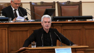 Комисията "Сидеров" гласува за сваляне на имунитета му