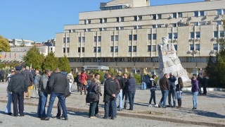 Кърджалийските полицаи протестираха  мълчаливо
